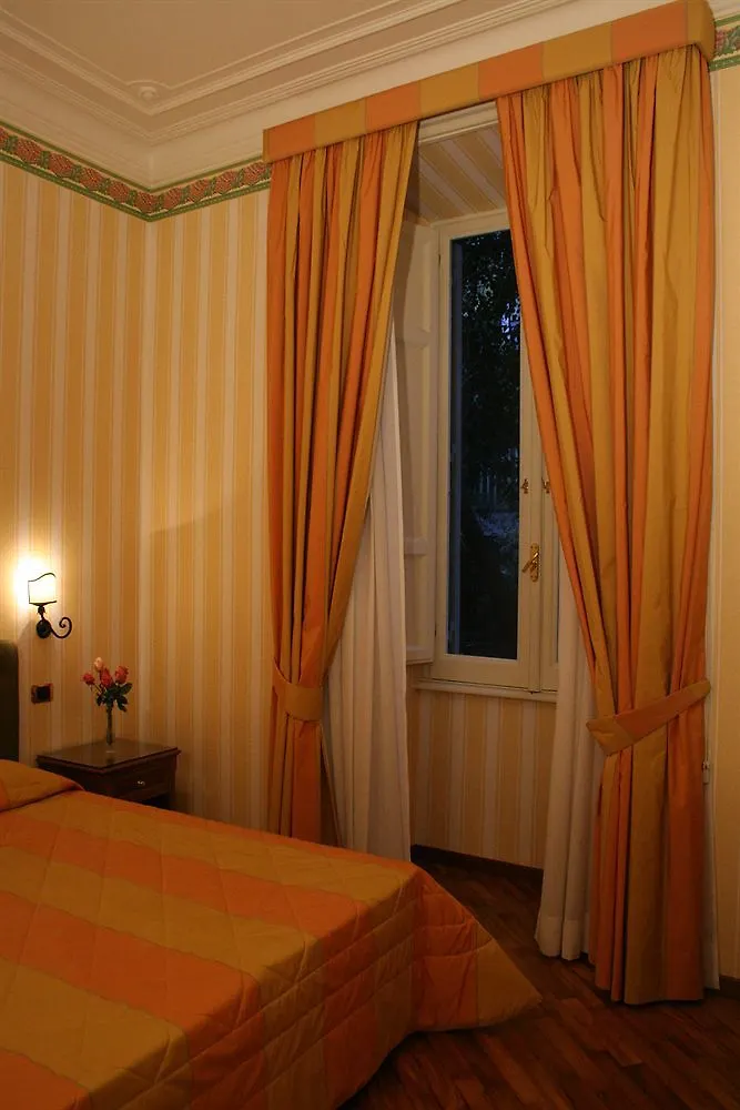 Suite Beccaria A Piazza Del Popolo Roma Bed & Breakfast