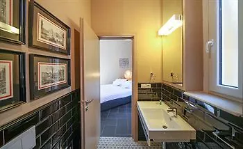 ** 住宿加早餐酒店 贝卡利亚波波洛广场套房 罗马 意大利