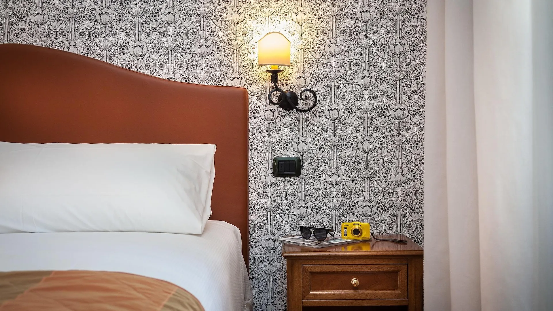 ** Bed & Breakfast Suite Beccaria A Piazza Del Popolo Rom Italien