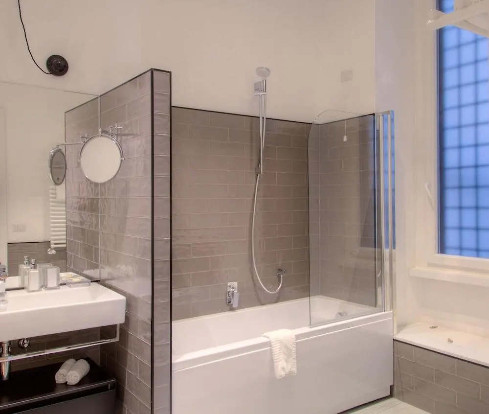 Bed & Breakfast Suite Beccaria A Piazza Del Popolo Rom