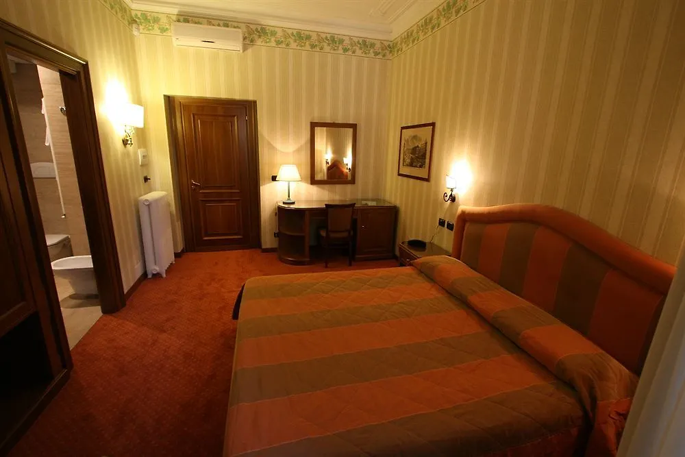 Suite Beccaria A Piazza Del Popolo Rome