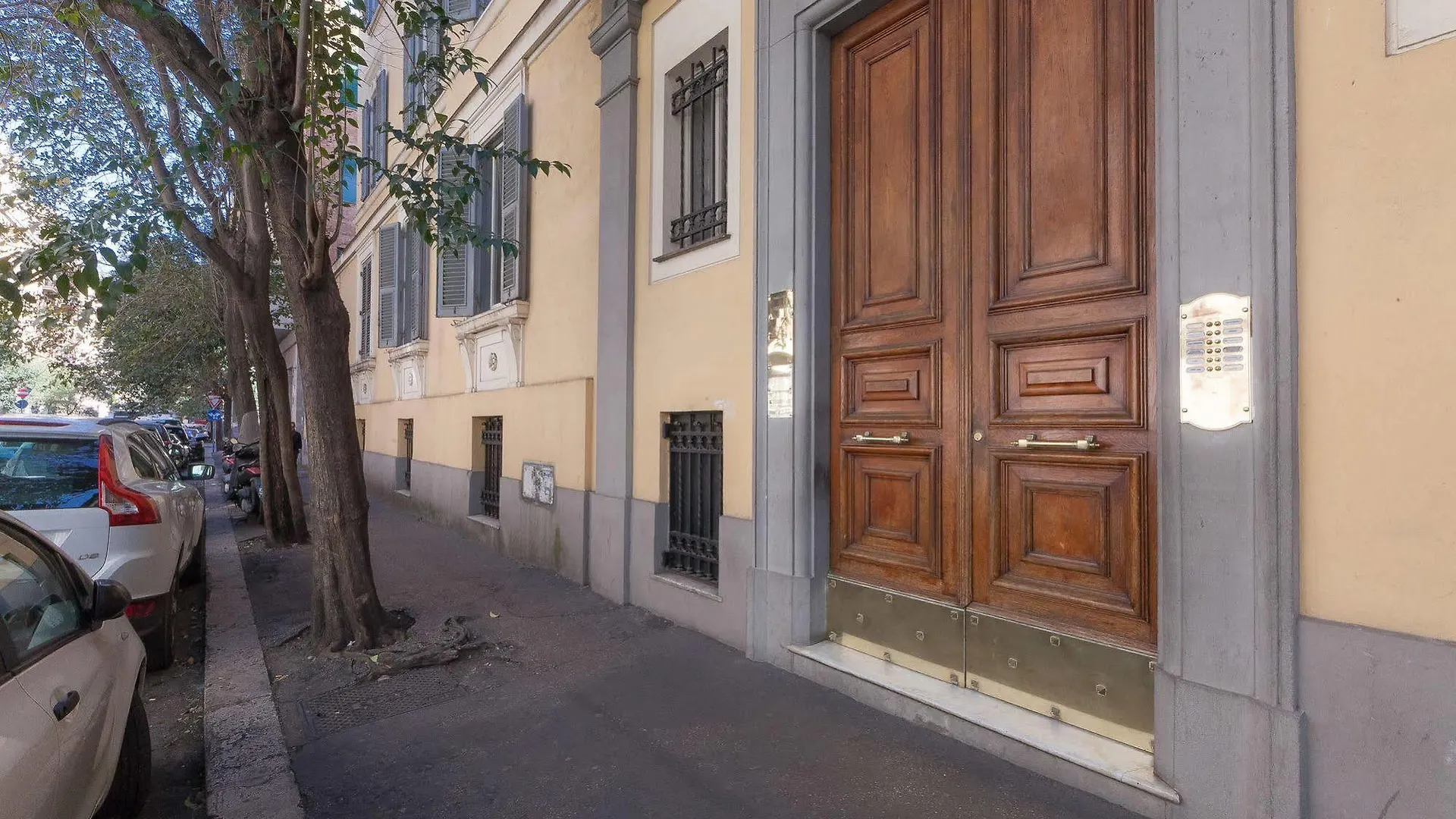 Suite Beccaria A Piazza Del Popolo Rom Bed & Breakfast